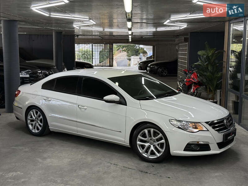 Volkswagen CC / Passat CC 2011