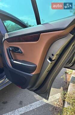 Купе Volkswagen CC / Passat CC 2009 в 