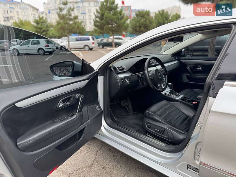 Купе Volkswagen CC / Passat CC 2013 в Одессе