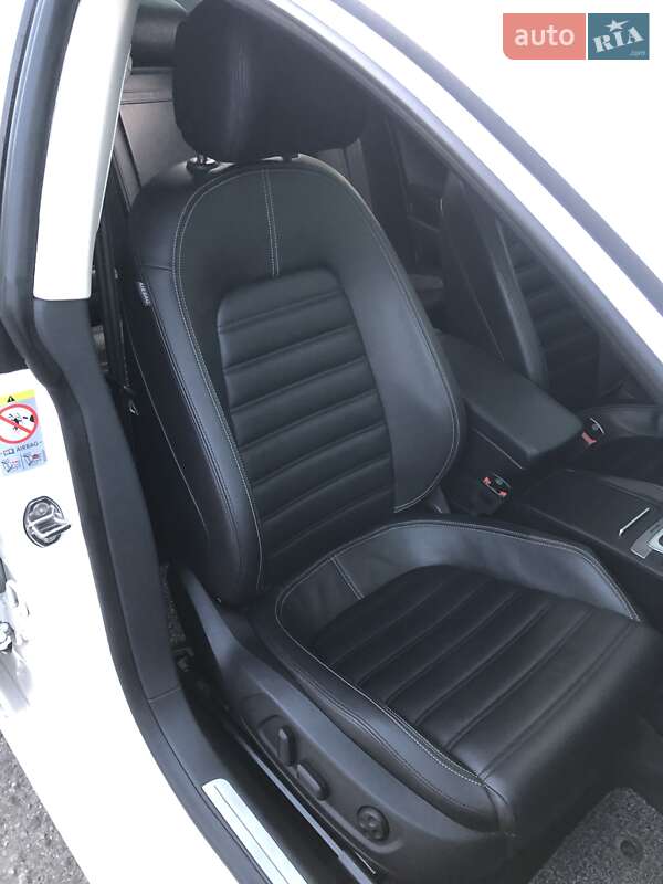 Купе Volkswagen CC / Passat CC 2014 в Білгороді-Дністровському