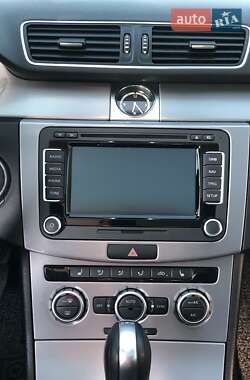 Купе Volkswagen CC / Passat CC 2014 в 
