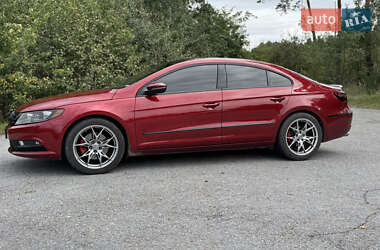 Купе Volkswagen CC / Passat CC 2013 в 