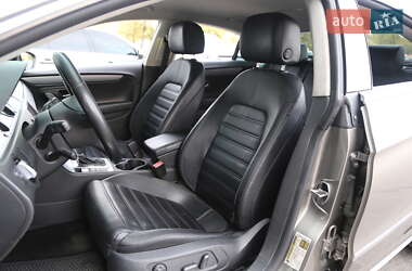 Купе Volkswagen CC / Passat CC 2012 в 