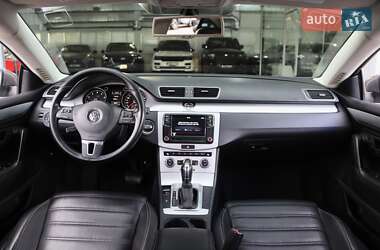 Купе Volkswagen CC / Passat CC 2012 в 