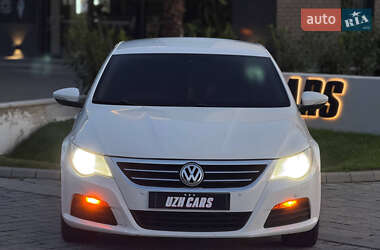 Купе Volkswagen CC / Passat CC 2012 в 