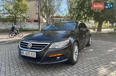 Купе Volkswagen CC / Passat CC 2008 в Миколаєві
