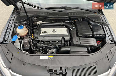 Купе Volkswagen CC / Passat CC 2014 в 
