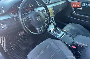 Купе Volkswagen CC / Passat CC 2012 в 