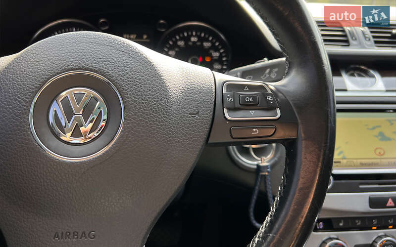 Купе Volkswagen CC / Passat CC 2014 в Львове