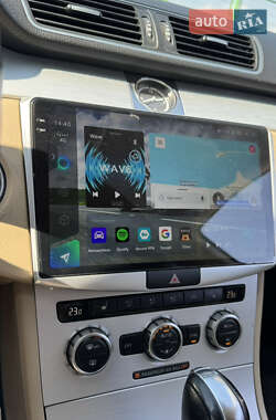 Купе Volkswagen CC / Passat CC 2012 в 