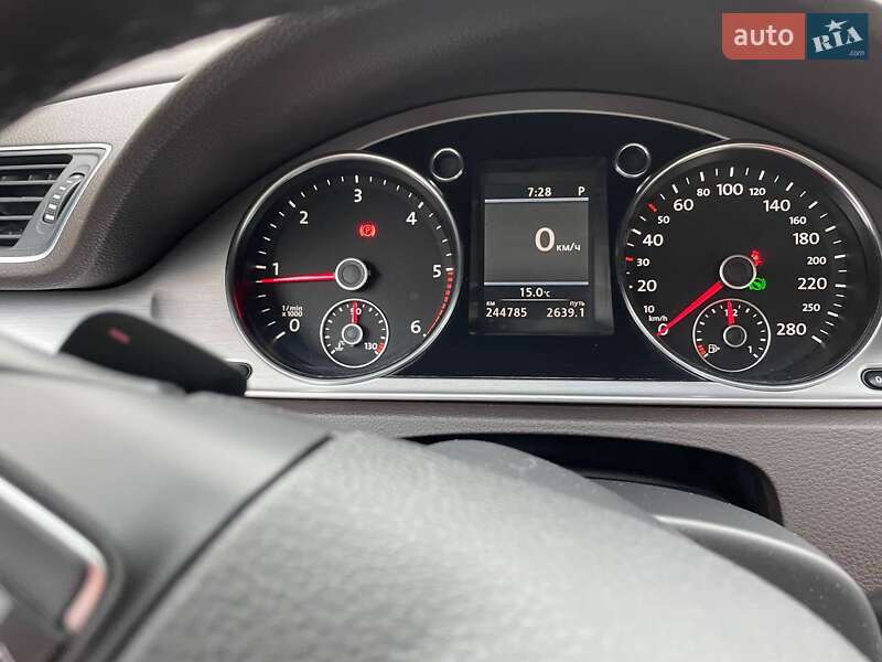 Купе Volkswagen CC / Passat CC 2012 в Харькове