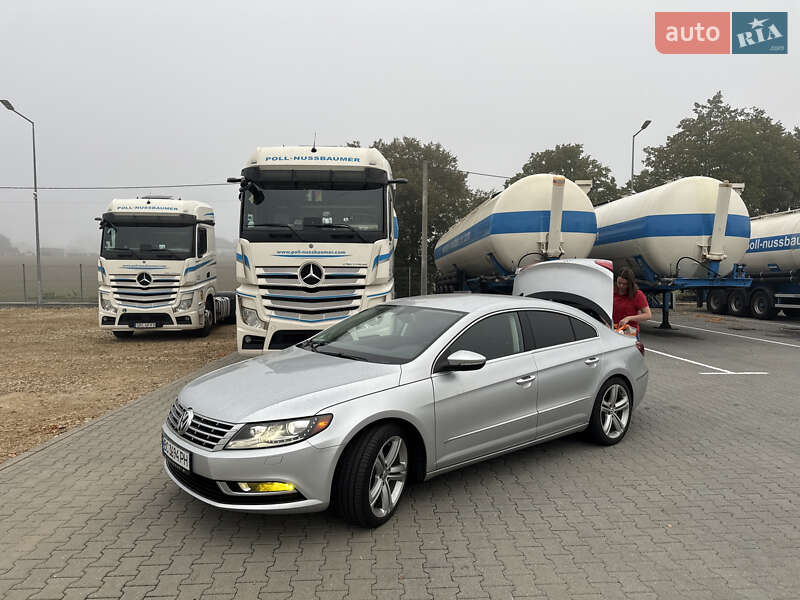 Купе Volkswagen CC / Passat CC 2015 в Самборе