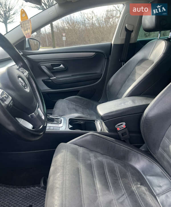 Купе Volkswagen CC / Passat CC 2014 в Луцьку