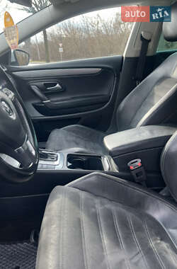 Купе Volkswagen CC / Passat CC 2014 в 