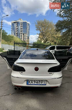 Купе Volkswagen CC / Passat CC 2014 в 