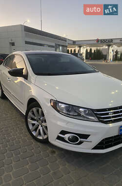 Купе Volkswagen CC / Passat CC 2013 в 