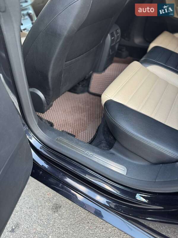 Купе Volkswagen CC / Passat CC 2013 в Киеве фото 25 Купе Volkswagen CC / Passat CC 2013 в Киеве