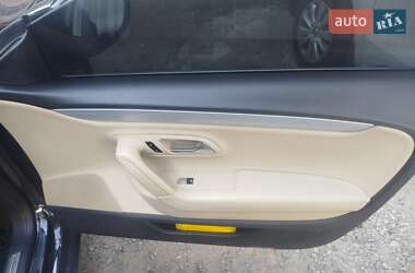Купе Volkswagen CC / Passat CC 2015 в 
