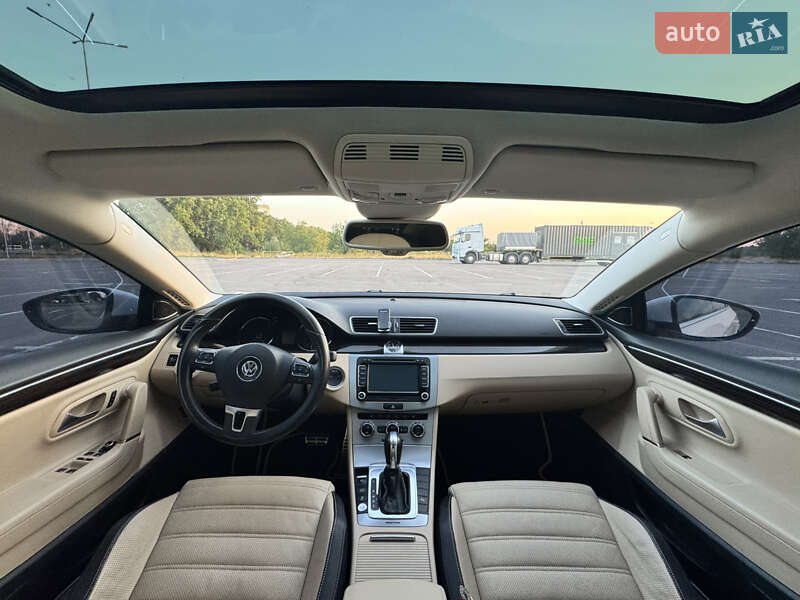 Купе Volkswagen CC / Passat CC 2013 в Кропивницькому