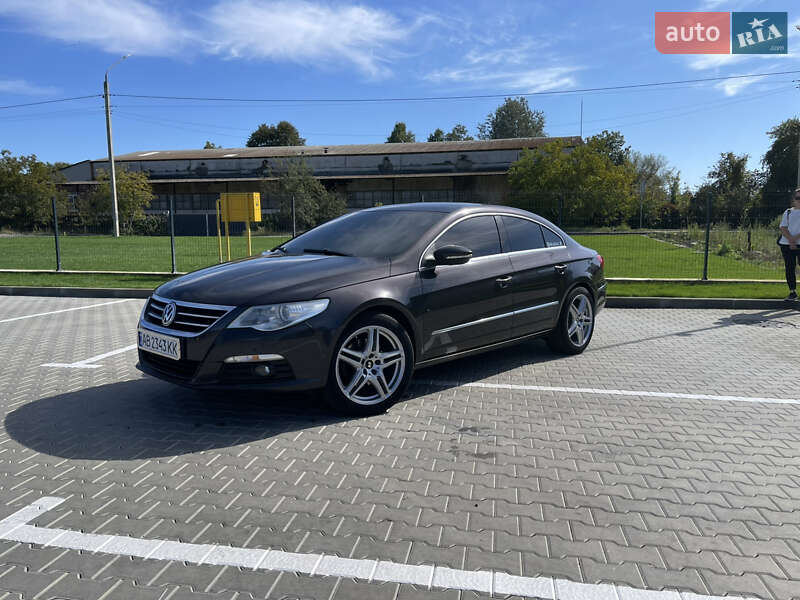 Купе Volkswagen CC / Passat CC 2010 в Вінниці
