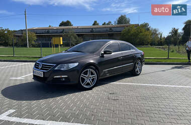 Купе Volkswagen CC / Passat CC 2010 в 