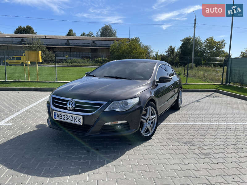 Купе Volkswagen CC / Passat CC 2010 в Вінниці