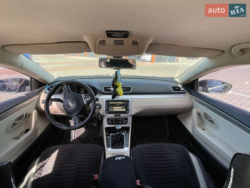 Купе Volkswagen CC / Passat CC 2010 в Вінниці