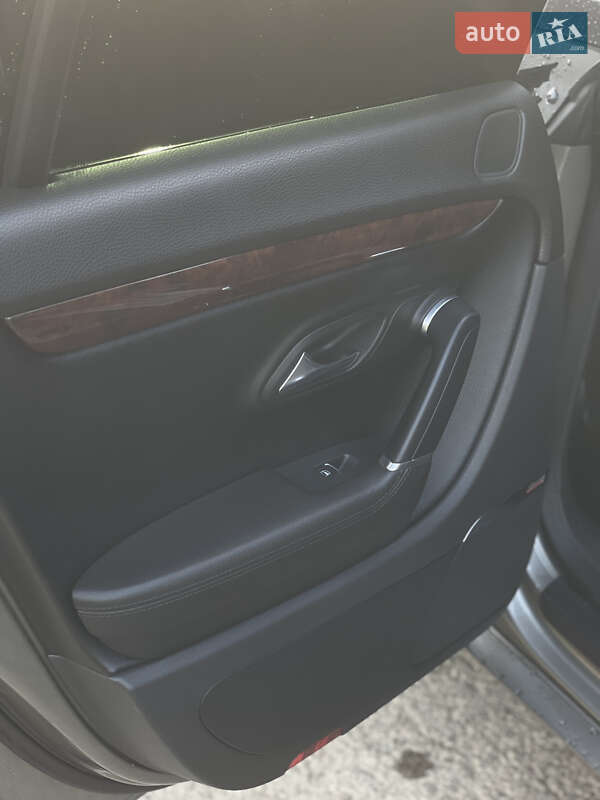 Купе Volkswagen CC / Passat CC 2010 в Калуше