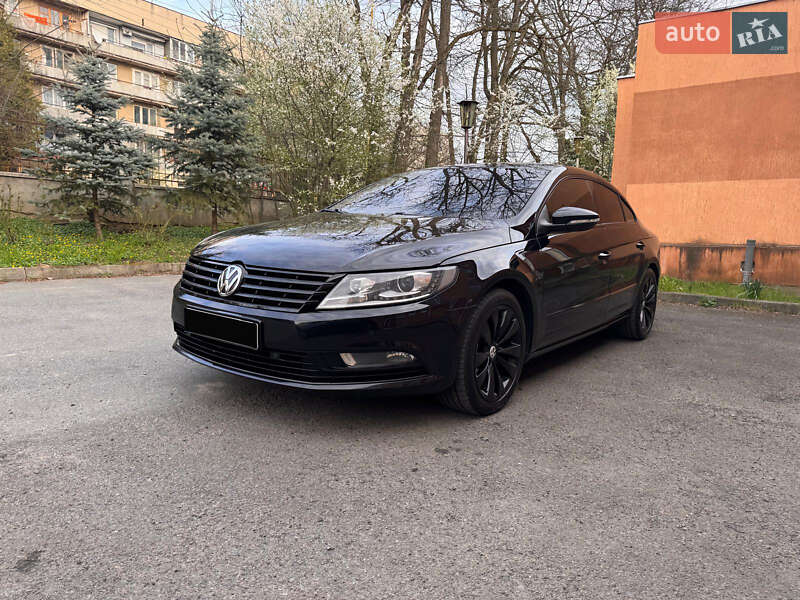 Купе Volkswagen CC / Passat CC 2014 в Ужгороде