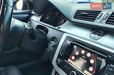 Купе Volkswagen CC / Passat CC 2012 в 