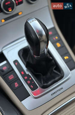 Купе Volkswagen CC / Passat CC 2013 в 