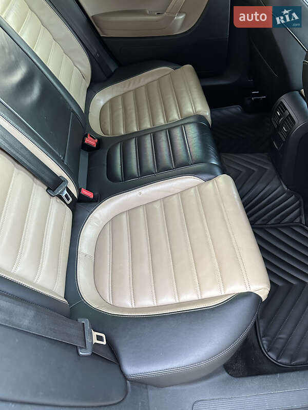 Купе Volkswagen CC / Passat CC 2013 в Ужгороде