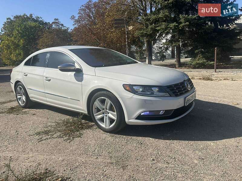 Купе Volkswagen CC / Passat CC 2012 в Херсоне