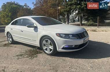 Купе Volkswagen CC / Passat CC 2012 в 