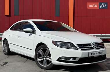 Купе Volkswagen CC / Passat CC 2015 в 