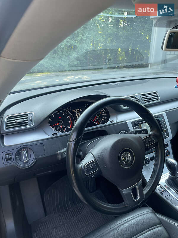 Купе Volkswagen CC / Passat CC 2015 в Виннице