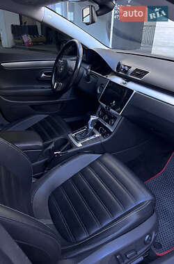 Купе Volkswagen CC / Passat CC 2010 в 