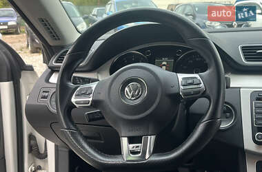Купе Volkswagen CC / Passat CC 2011 в 