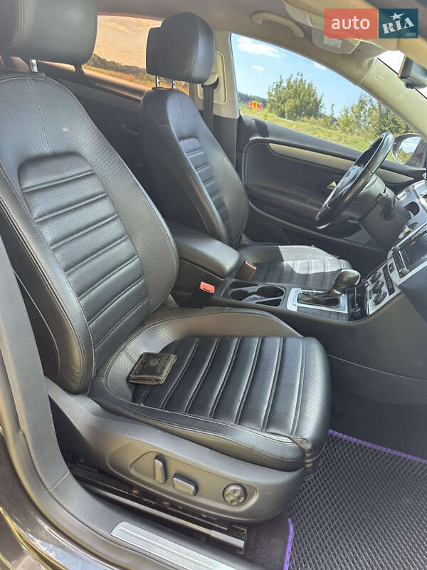 Купе Volkswagen CC / Passat CC 2016 в Лохвице