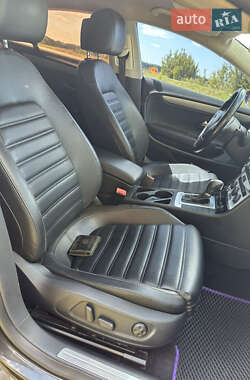 Купе Volkswagen CC / Passat CC 2016 в 