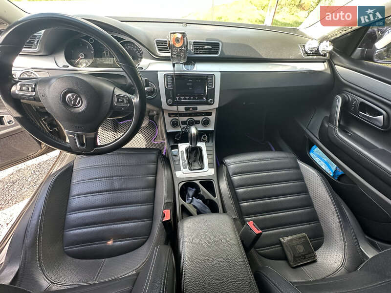 Купе Volkswagen CC / Passat CC 2016 в Лохвице