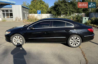 Купе Volkswagen CC / Passat CC 2010 в 