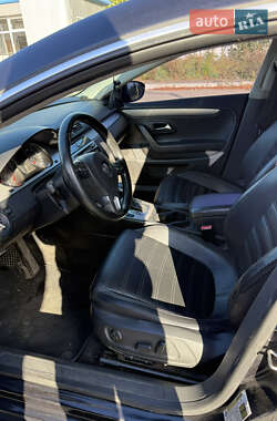 Купе Volkswagen CC / Passat CC 2010 в 