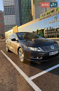 Купе Volkswagen CC / Passat CC 2014 в Киеве