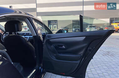 Купе Volkswagen CC / Passat CC 2014 в 