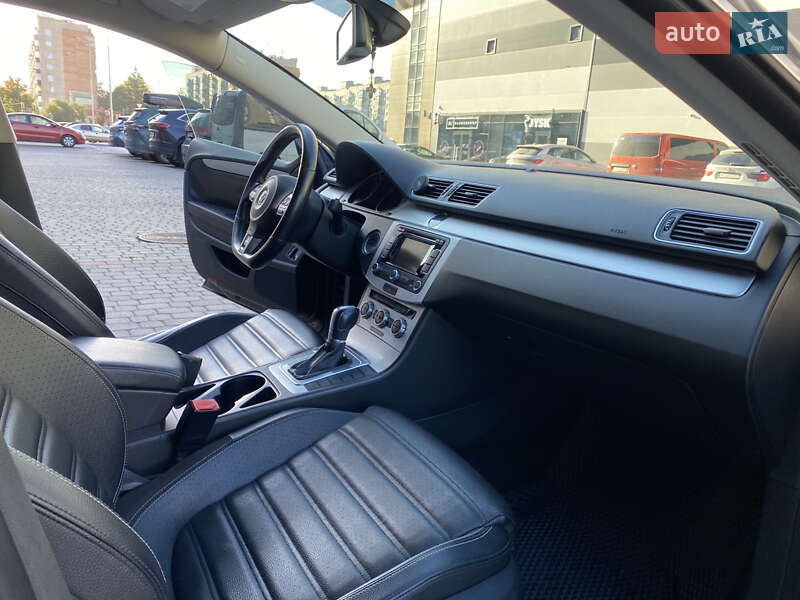 Купе Volkswagen CC / Passat CC 2014 в Львове