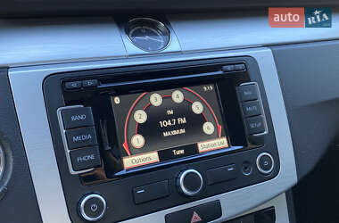 Купе Volkswagen CC / Passat CC 2014 в 