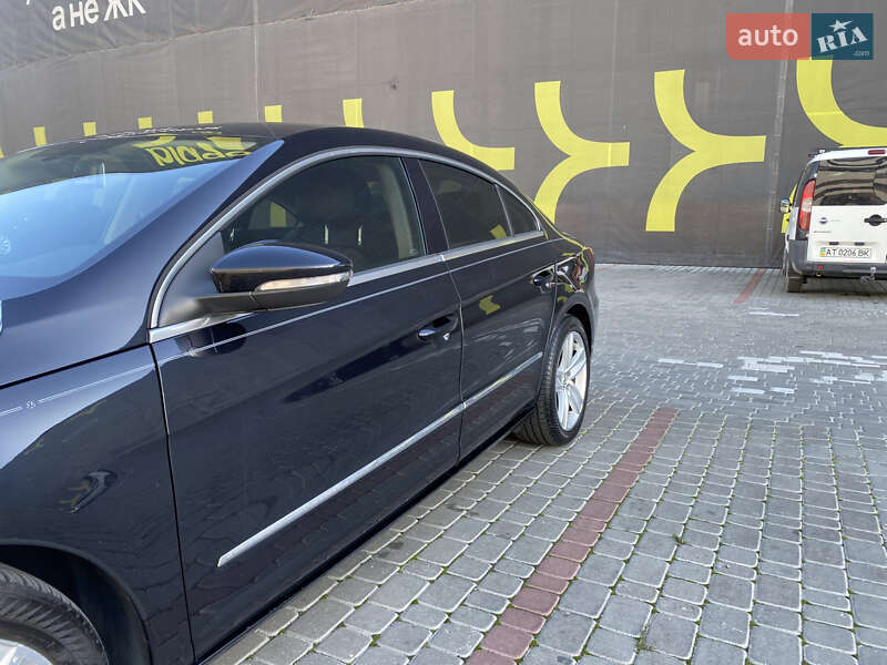 Купе Volkswagen CC / Passat CC 2014 в Львове