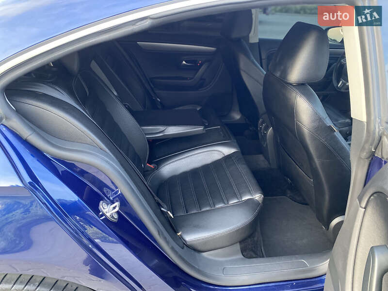 Купе Volkswagen CC / Passat CC 2010 в Хмельницком