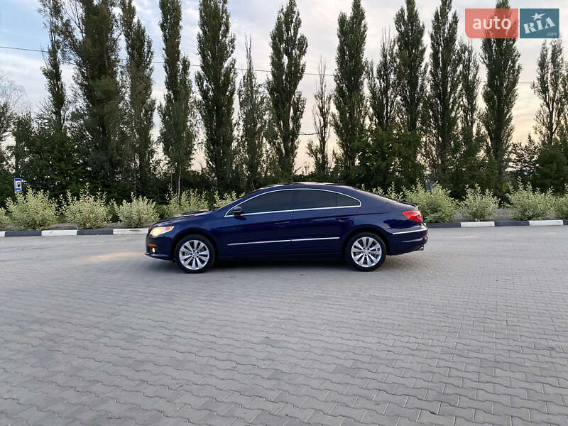 Купе Volkswagen CC / Passat CC 2010 в Хмельницком